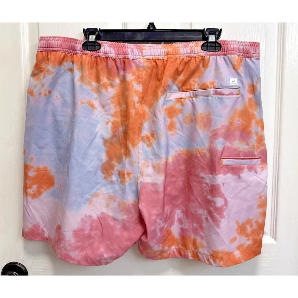 HUK Tie Dye Volley 6